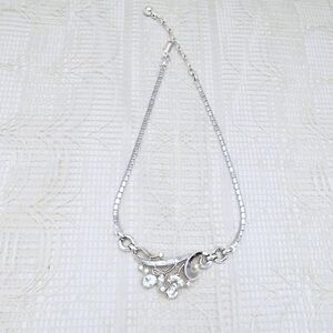 Vintage Trifari Silver Plated Rhinestone Choker Necklace Sparkly Swirl Design